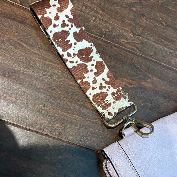 Women’s light purple Wristlet Clutch with Cowhide Strap - Picture 6 of 6